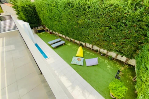 Luxurious Maisonette with Private Pool in Dionysos North Attica 10