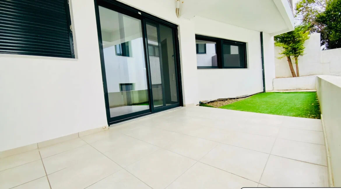 Luxurious Maisonette with Private Pool in Dionysos North Attica 14