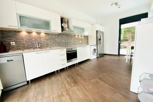 Luxurious Maisonette with Private Pool in Dionysos North Attica 20