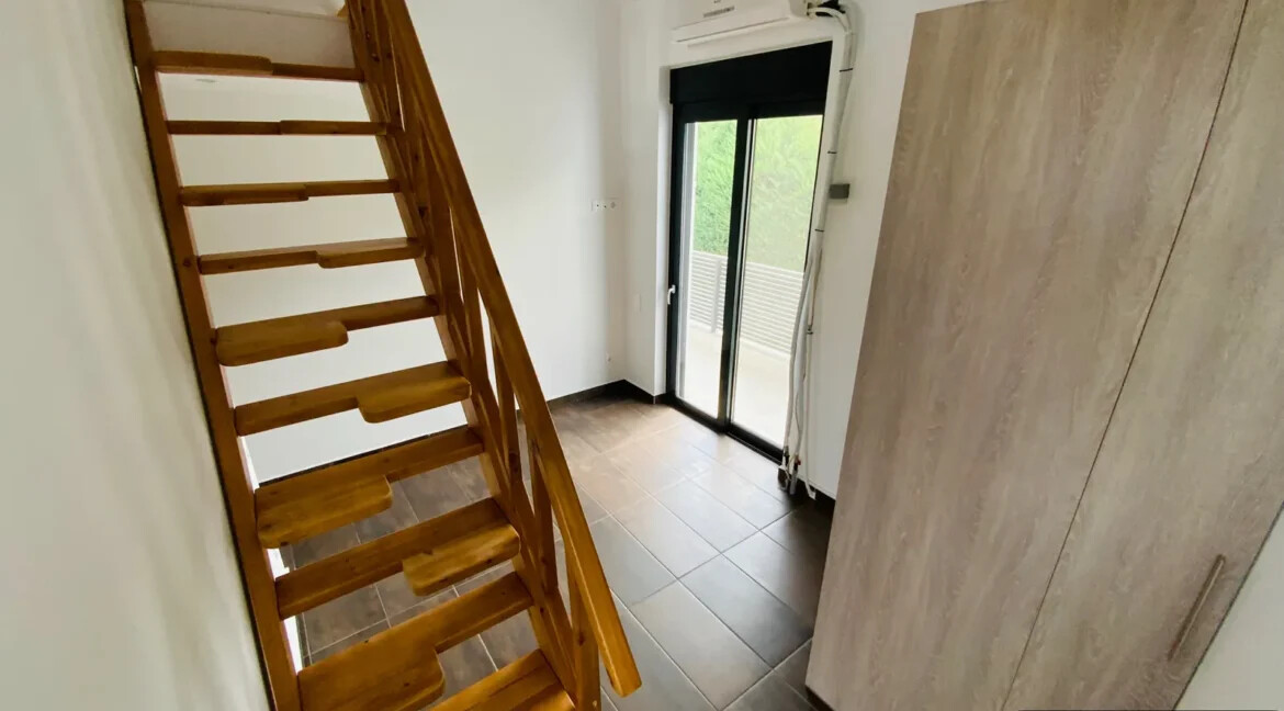 Luxurious Maisonette with Private Pool in Dionysos North Attica 24