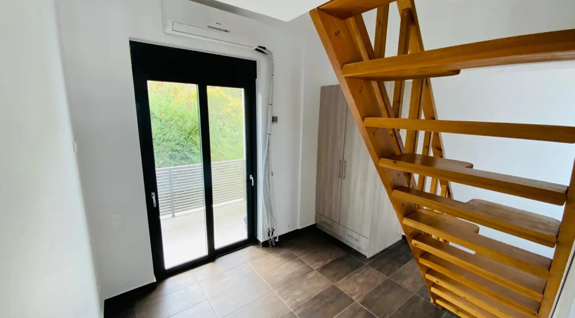 Luxurious Maisonette with Private Pool in Dionysos North Attica 6