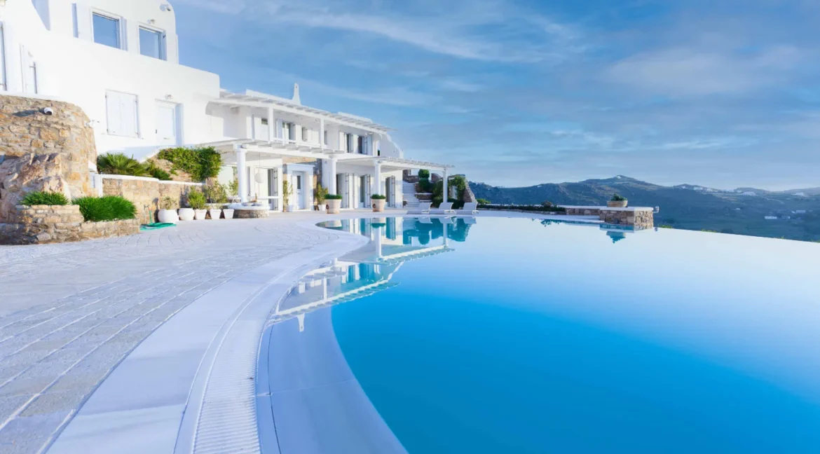 Luxurious Villa for Sale Mykonos, Kalafatis 4