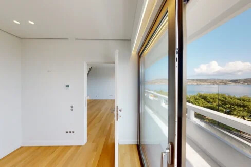 Maisonette with Spectacular Sea Views in Varkiza for sale 11