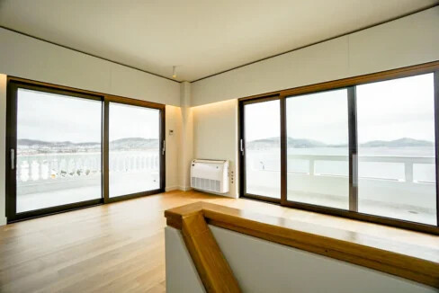 Maisonette with Spectacular Sea Views in Varkiza for sale 16