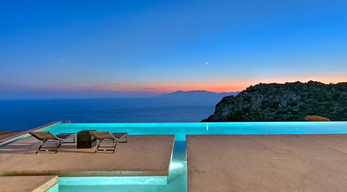 Modern Cave Villa with Breathtaking Views in Ios island Greece for sale