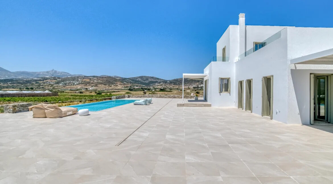 Modern Seaview Villa for Sale in Paros Greece 4