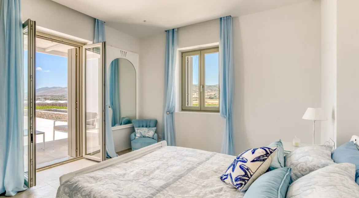 Modern Seaview Villa for Sale in Paros Greece 9
