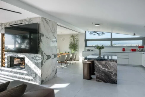 Penthouse with Panoramic Sea Views in Glyfada for sale 3