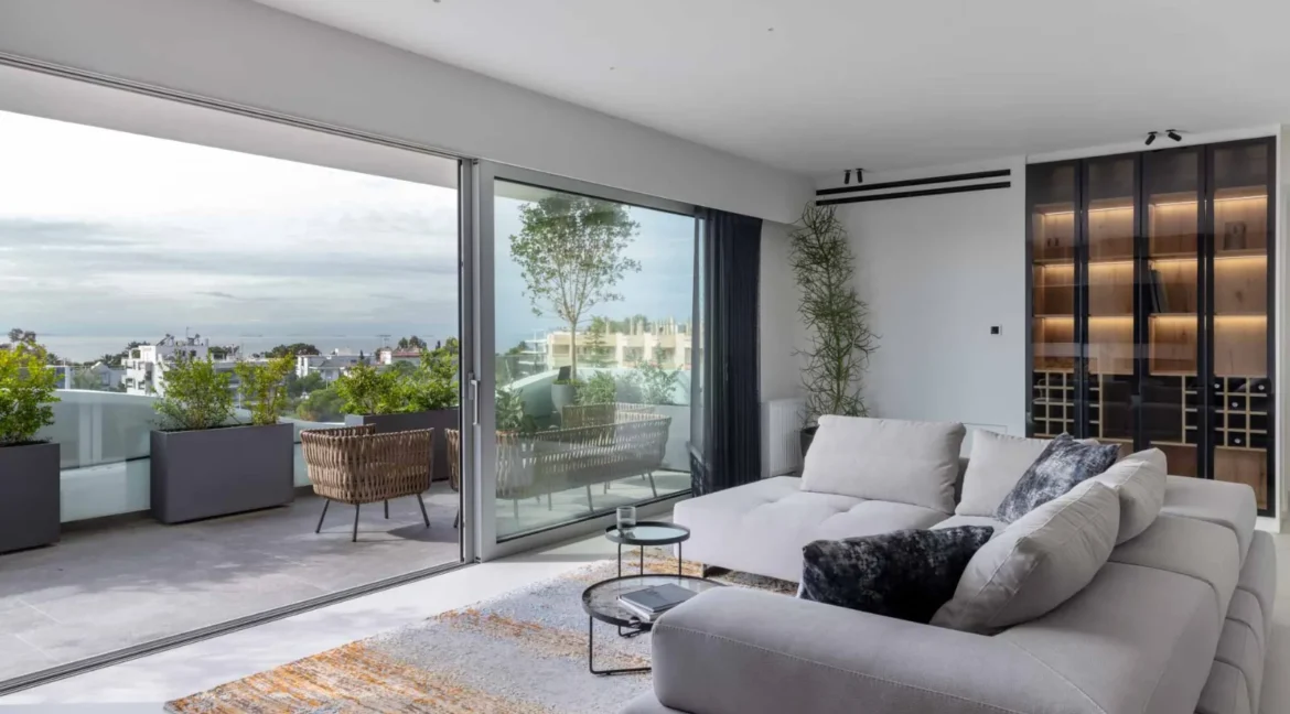 Penthouse with Panoramic Sea Views in Glyfada for sale 6