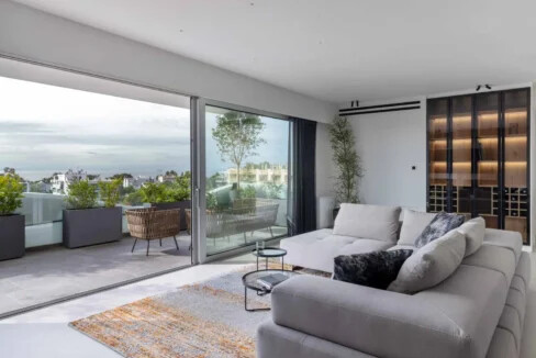 Penthouse with Panoramic Sea Views in Glyfada for sale 6