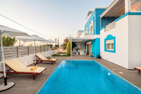 Sea view villa for sale in Kos, Greece 14