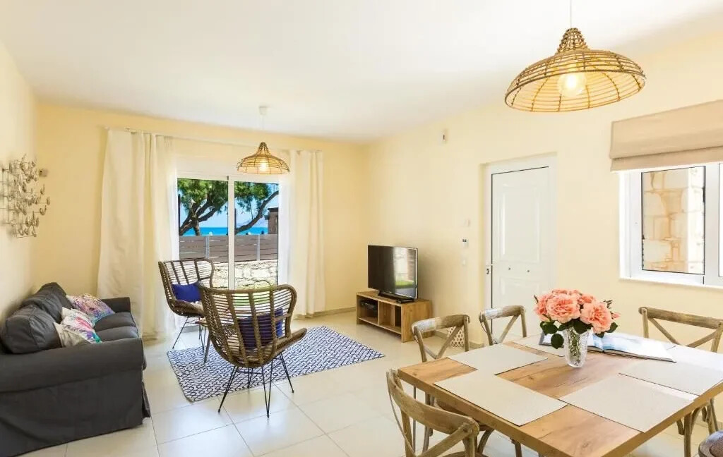 Seafront House for sale in Crete,  Kissamos 11