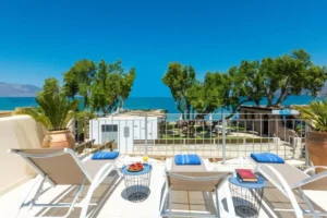 Seafront House for sale in Crete,  Kissamos