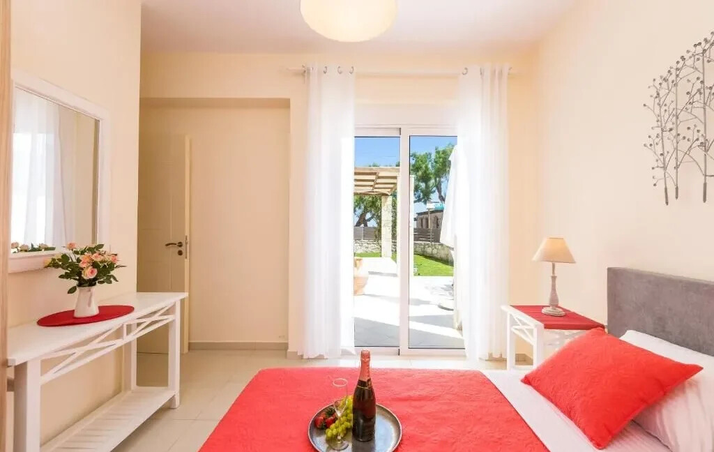 Seafront House for sale in Crete,  Kissamos 3