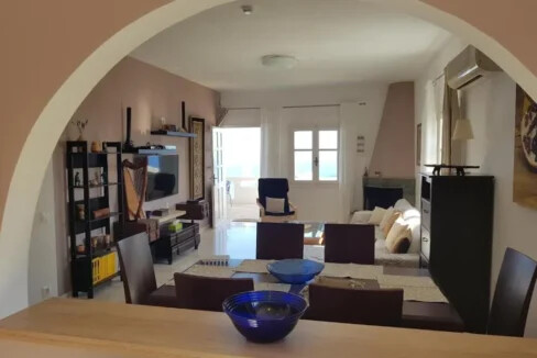 Seaside Villa with Stunning Views in South Crete 12