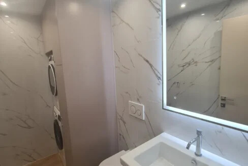 Unique Apartment with Panoramic View in Athens Center 10