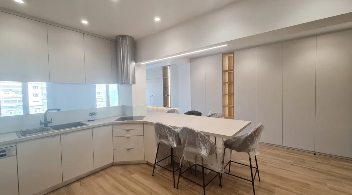 Unique Apartment with Panoramic View in Athens Center 14