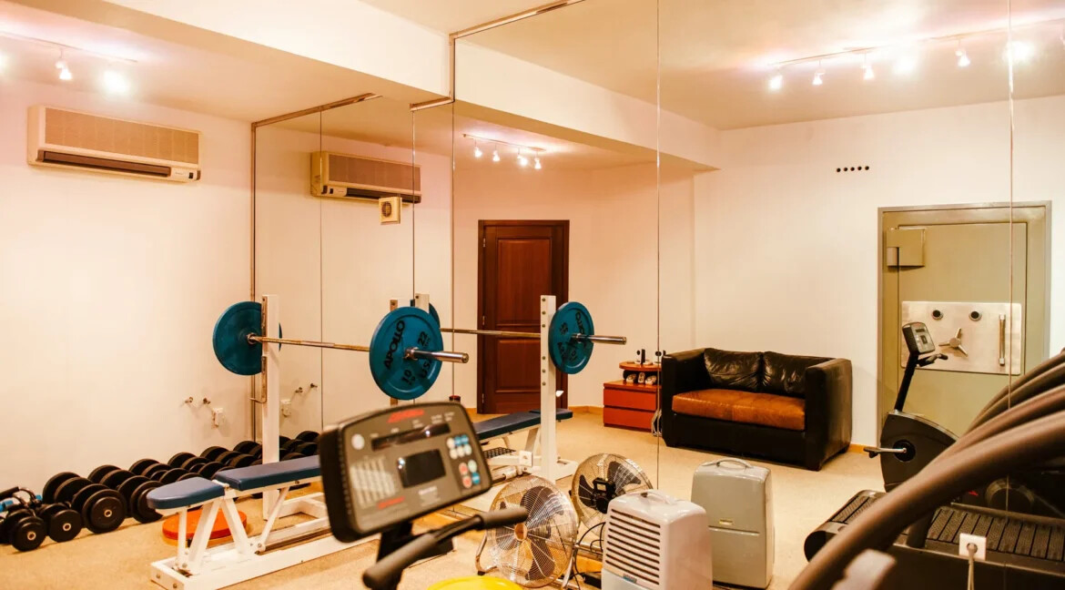 Villa With Sunset views in Santorini for sale, Imerovigli 19