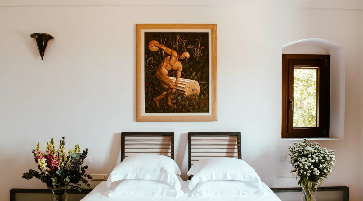 Villa With Sunset views in Santorini for sale, Imerovigli 29