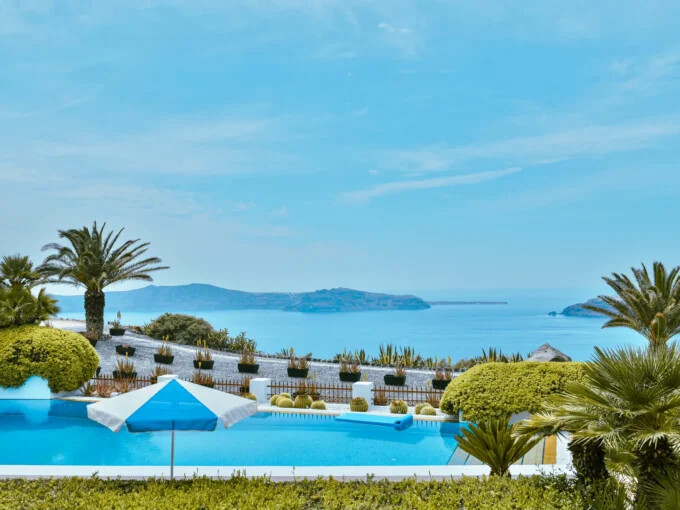 Villa With Sunset views in Santorini for sale, Imerovigli