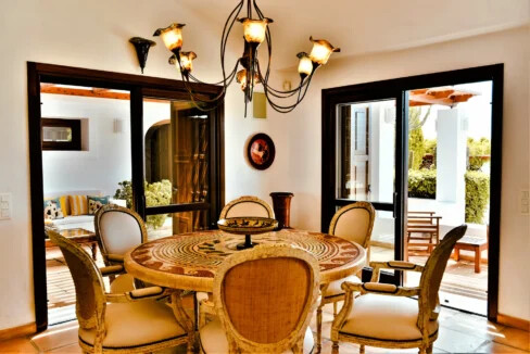 Villa With Sunset views in Santorini for sale, Imerovigli 30