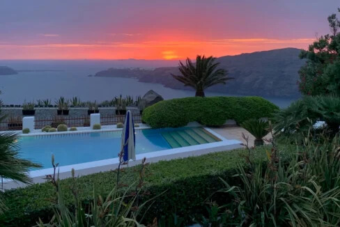 Villa With Sunset views in Santorini for sale, Imerovigli 38