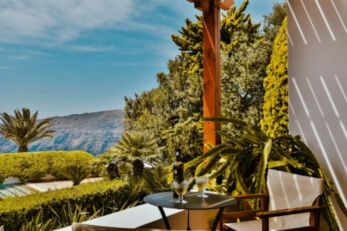 Villa With Sunset views in Santorini for sale, Imerovigli 7