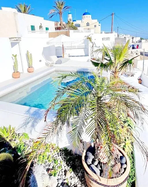 Complex of Cave Houses in Santorini for sale 15