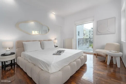 Luxurious Apartment for Sale in Voula, Center 11