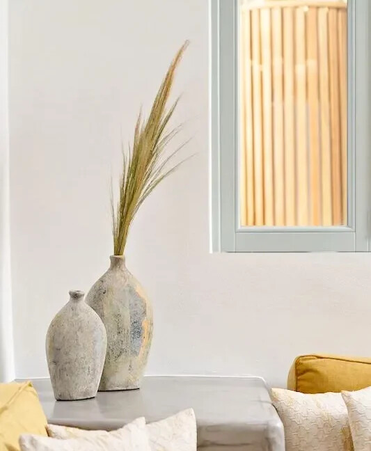 Luxurious Villa with Private Pool in Karterados, Santorini 28