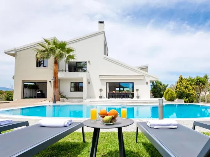 Luxury Villa in Chania Crete for sale
