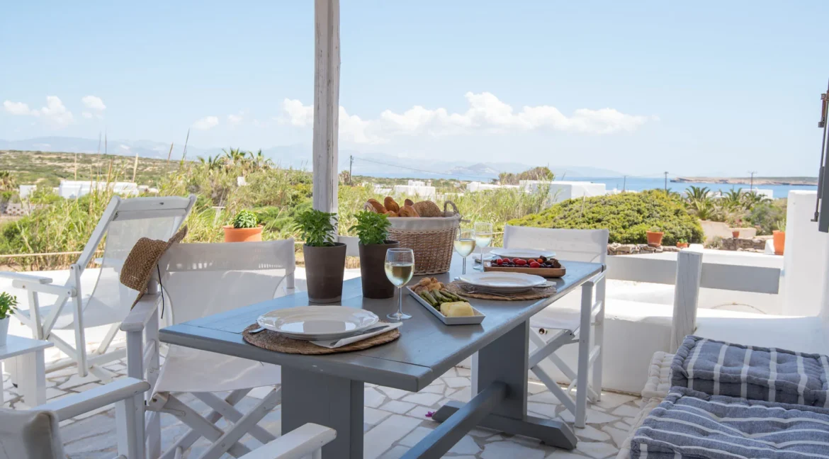 Property in Paros, Santa Maria 14