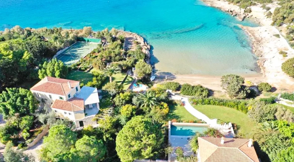 Seafront House for sale in Porto Heli, with Beachfront Access