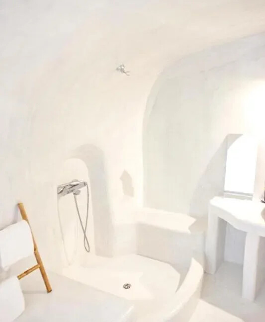 3 Apartment Complex for Sale in Oia, Santorini 23