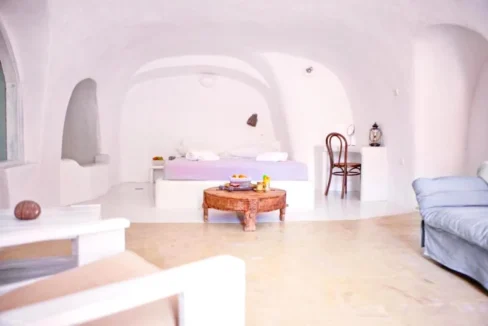 3 Apartment Complex for Sale in Oia, Santorini 4