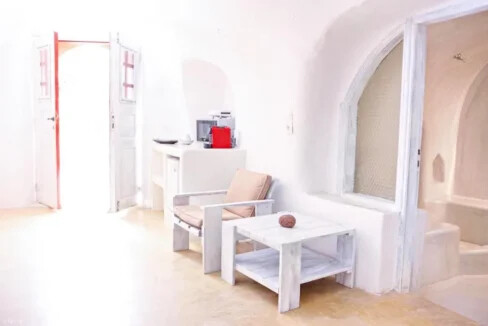 3 Apartment Complex for Sale in Oia, Santorini 5
