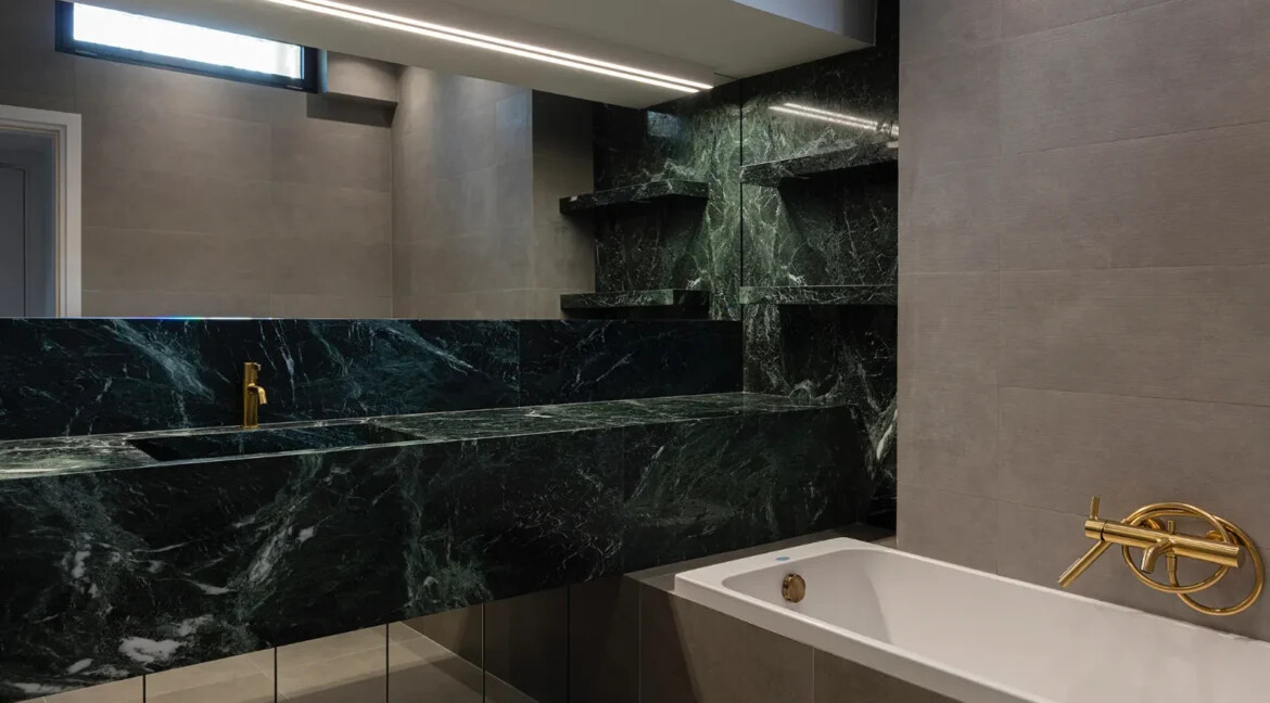 Luxurious Penthouse Apartment for Sale in Kifisia Athens 12