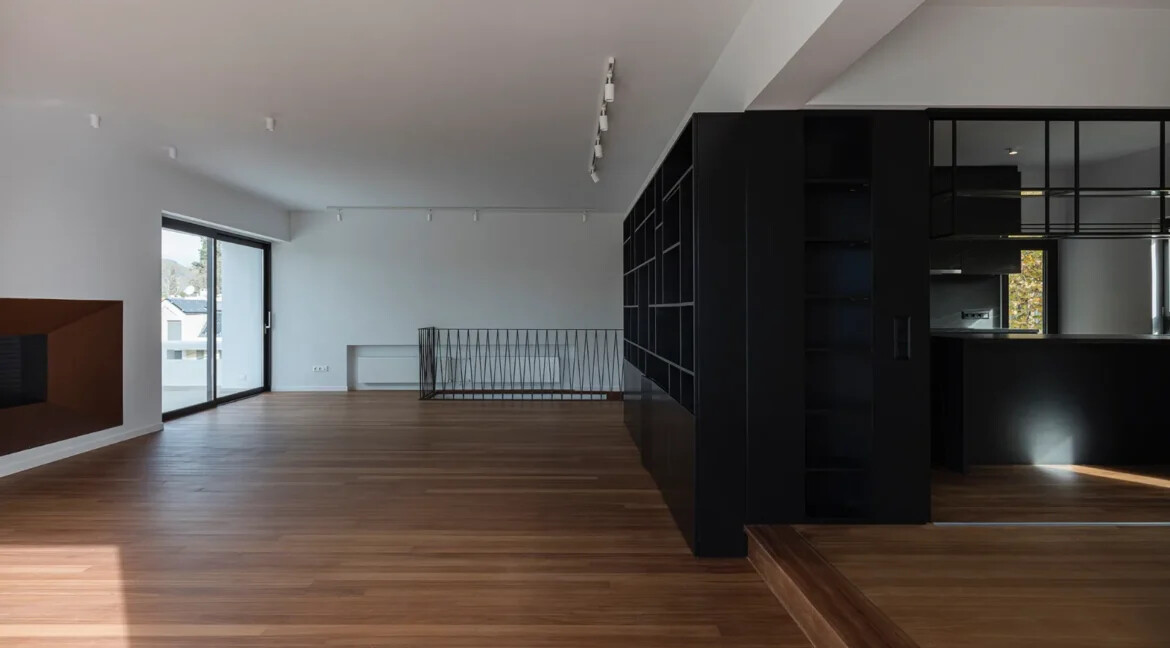 Luxurious Penthouse Apartment for Sale in Kifisia Athens 17