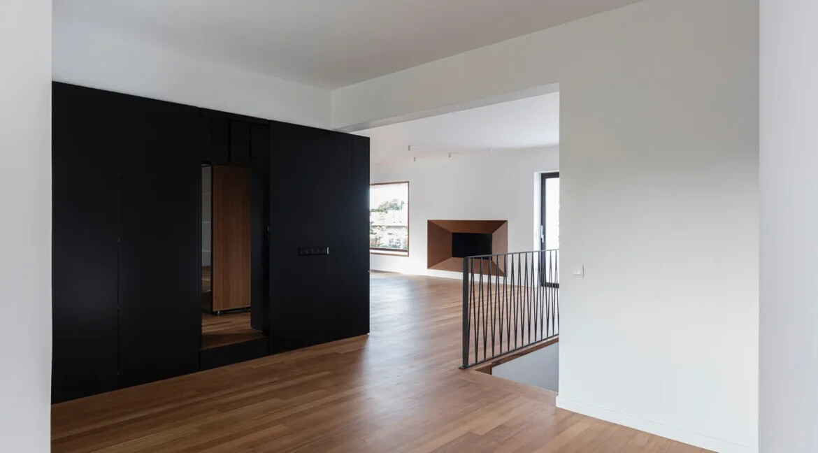 Luxurious Penthouse Apartment for Sale in Kifisia Athens 22