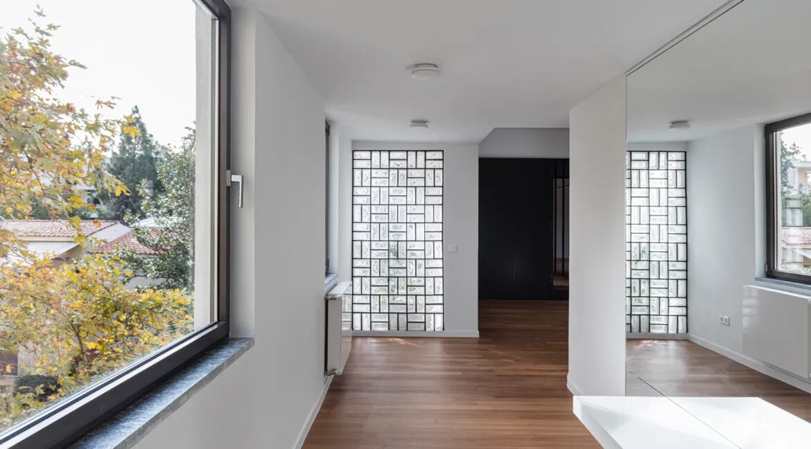 Luxurious Penthouse Apartment for Sale in Kifisia Athens 23