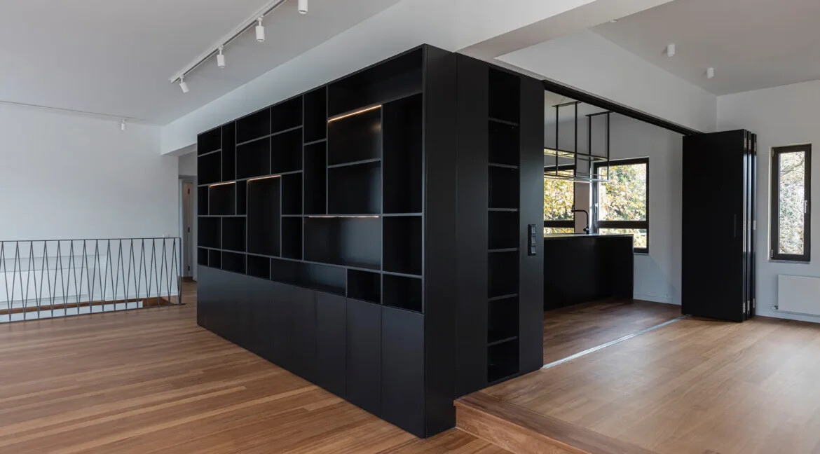 Luxurious Penthouse Apartment for Sale in Kifisia Athens 3