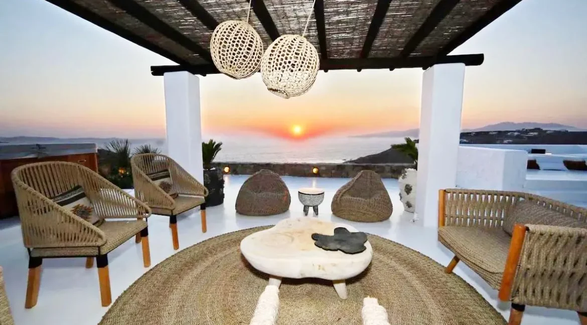 Luxury Villa for Sale in Mykonos, Agios Stefanos 25