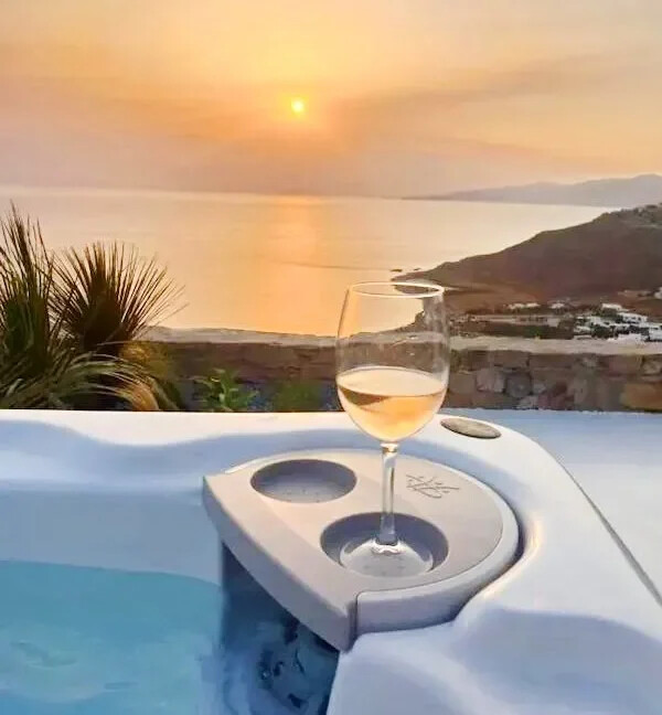 Luxury Villa for Sale in Mykonos, Agios Stefanos 8