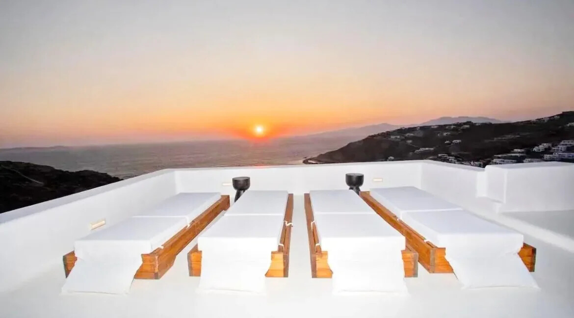 Luxury Villa for Sale in Mykonos, Agios Stefanos 9