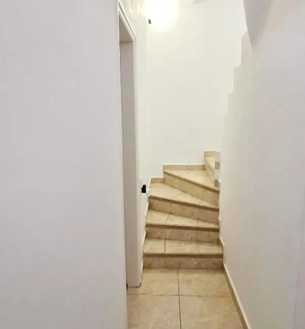 Caldera House for Sale in Santorini Oia 17