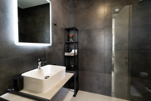 Luxurious Seaview Villa for Sale in Stavros, Chania 11