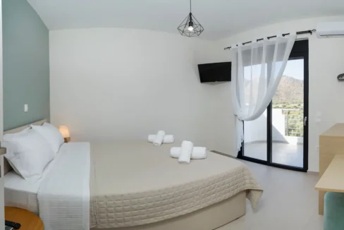 Luxurious Seaview Villa for Sale in Stavros, Chania 22