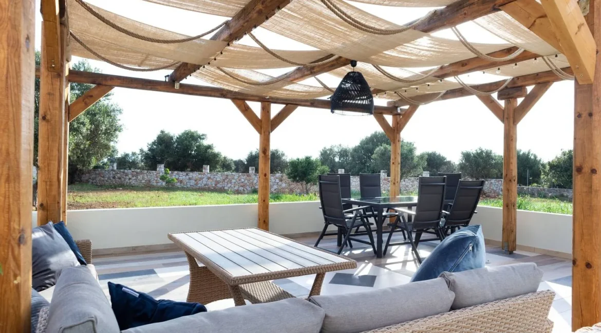 Luxurious Seaview Villa for Sale in Stavros, Chania 4