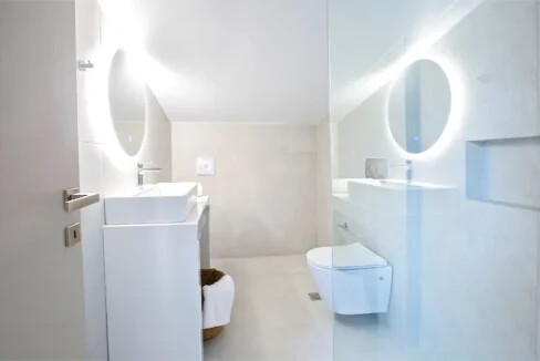 Luxury Villa for Sale in Lefkada, Nydri Greece 1