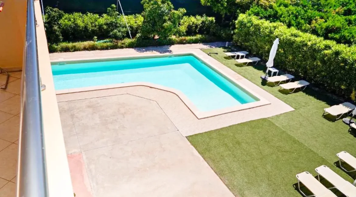 Luxurious Eco-Tourist and Agro-Tourist Villa for Sale in Crete, Greece 3